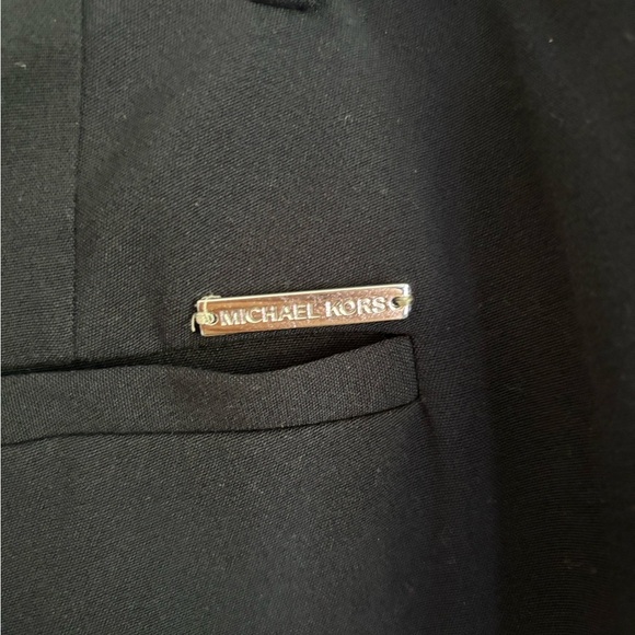 Michael Kors Classic Pants Size 8 Cropped Dark Blue - Picture 5 of 14